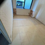 マンション　置床工事　パーチクルボード　プラ束（東京都北区）