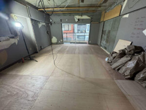 マンション　置床工事　乾式二重床（東京都中央区）