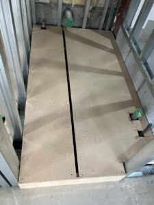 飲食店　新装工事　置床工事　パーチクルボード（埼玉県越谷市）