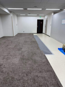 店舗　OAフロア工事　スロープベース75（川崎市中原区）