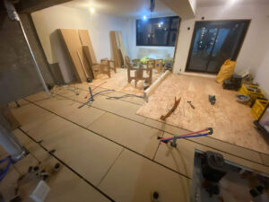 マンション　１日置床工事　乾式二重床（東京都港区）