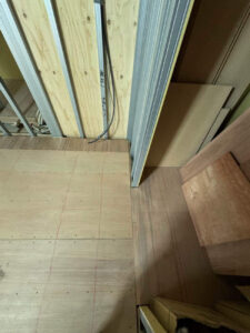 マンション　置床工事　乾式二重床（東京都千代田区）