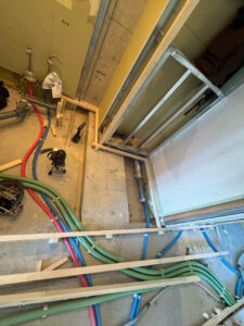 マンション　置床工事　乾式二重床（東京都港区）