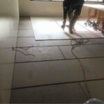 小学校大規模工事　１日置床工事　乾式二重床（千葉市稲毛区）