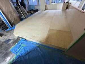 ビルテナント新装　置床工事　乾式二重床（東京都千代田区）