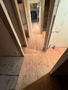 マンション　置床工事　乾式二重床（東京都港区）