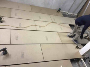オフィス地下工事　置床工事　乾式二重床（東京都中央区）