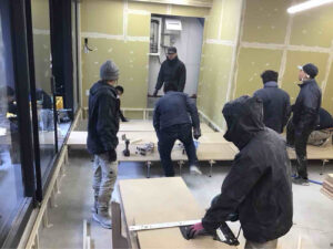 店舗　１日置床工事　乾式二重床（川崎市幸区）