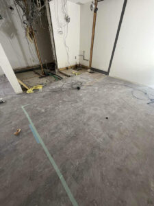 店舗　１日置床工事　乾式二重床（東京都渋谷区）